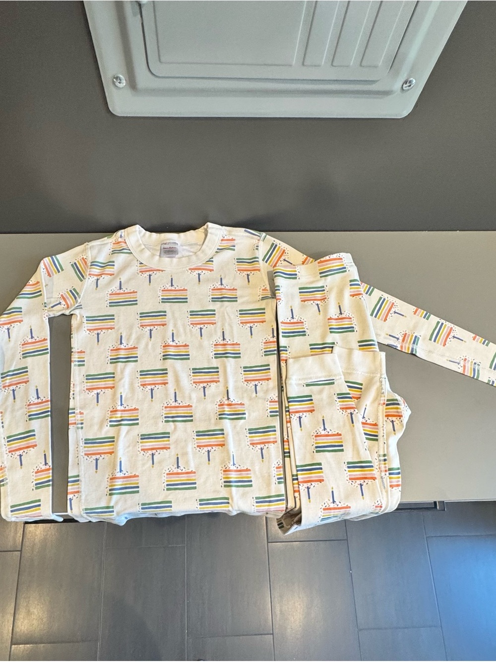 Hanna Andersson “Birthday Cake” HannaJams™ Pajama Set – Size 14/16